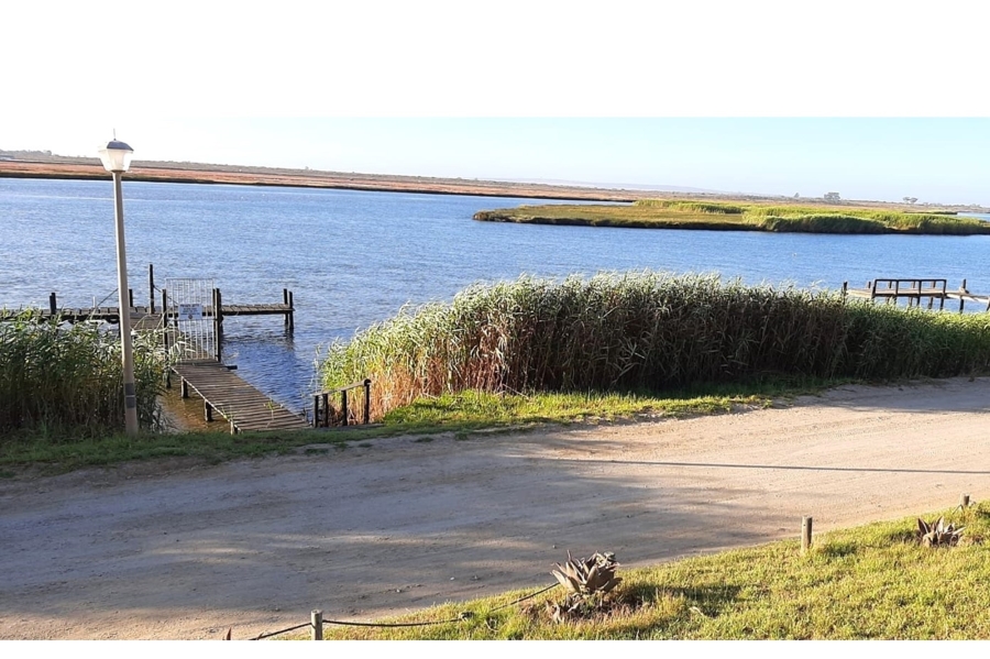 2 Bedroom Property for Sale in Velddrif Western Cape
